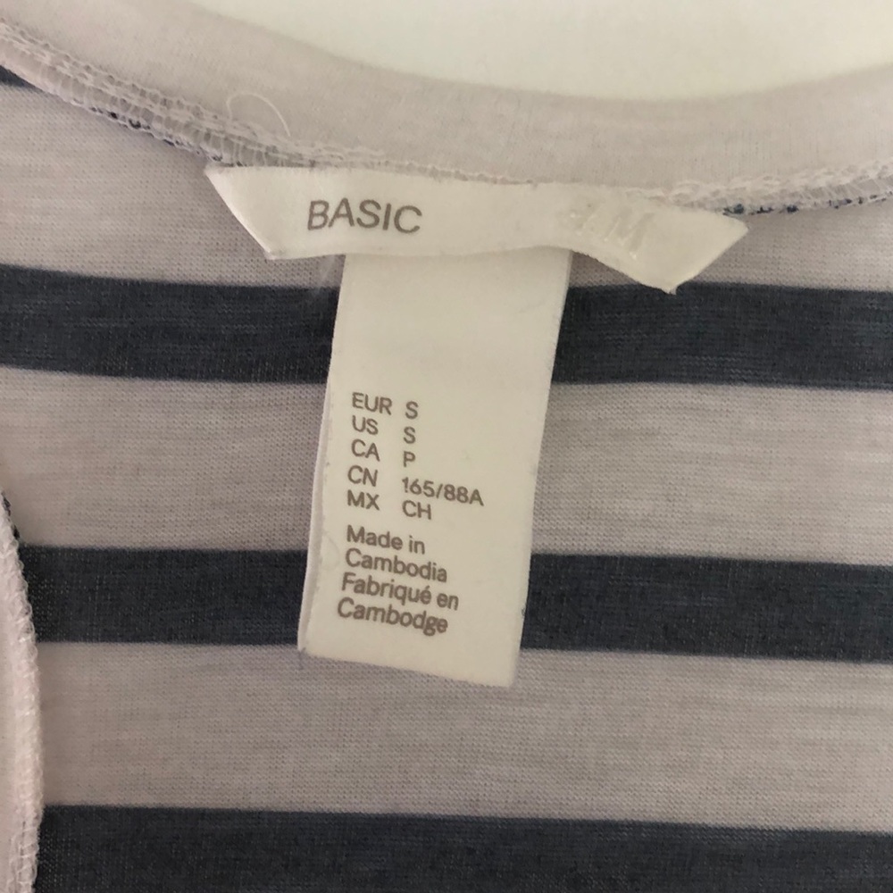 H&M Tank - Picture 2 of 2